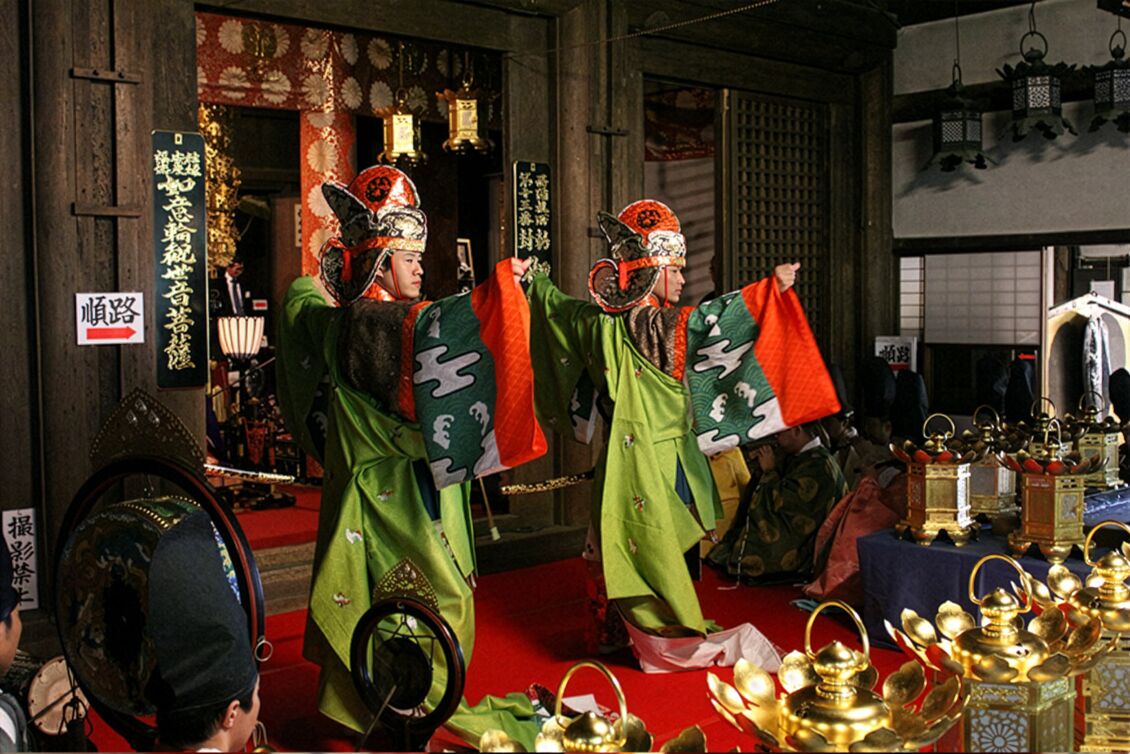 管絃・舞楽奉納